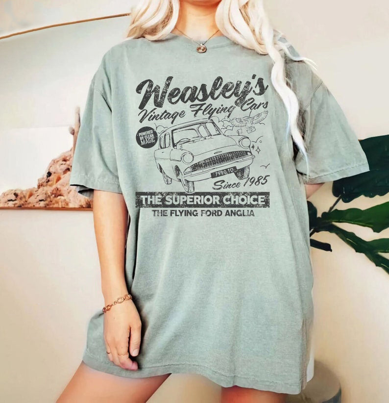 Weasley's Vintage Flying Car Shirt